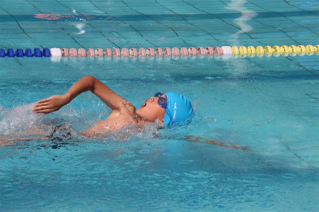 2022年承德市全市游泳比赛隆重开幕