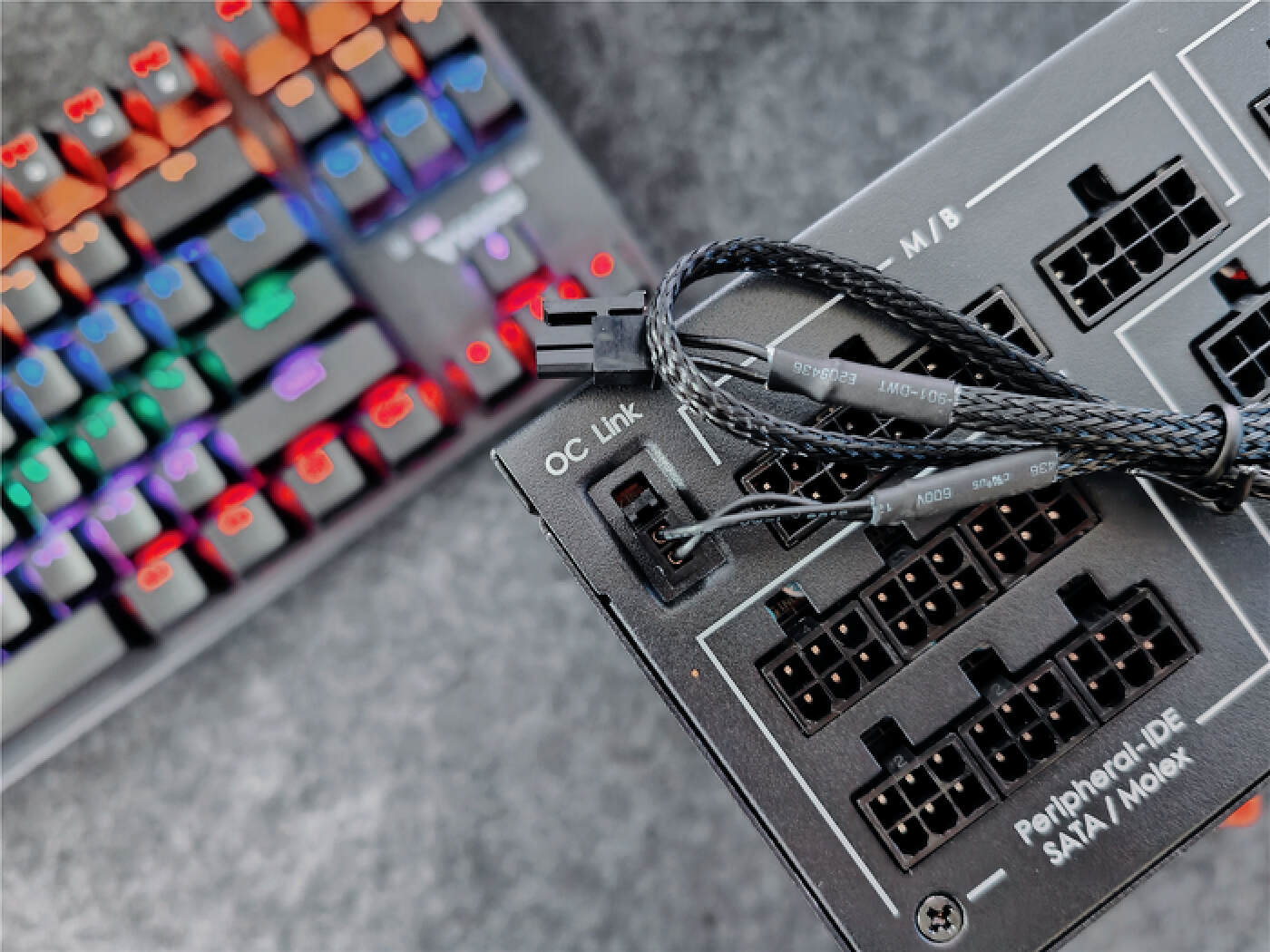 安钛克金牌全模组750w拆解,安钛克白金电源