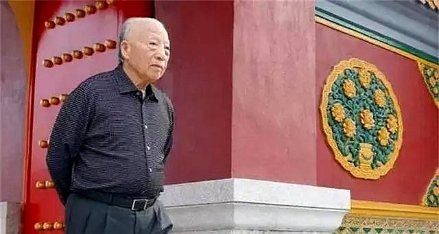 穷小子逆袭百亿富豪完整视频,穷小子逆袭成为千亿富翁