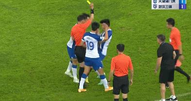 1-1！中超精彩大战：25犯+8黄+中框+救险+冲突，4万人见证