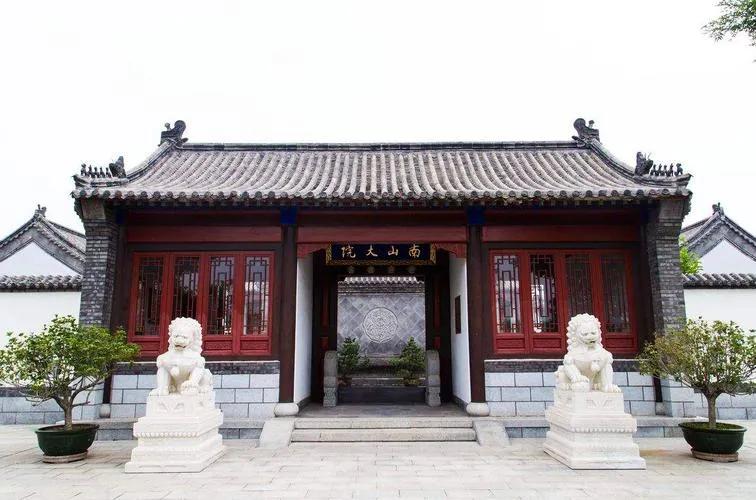 俗语家有两门,俗语家有三样财来人兴旺指哪三样