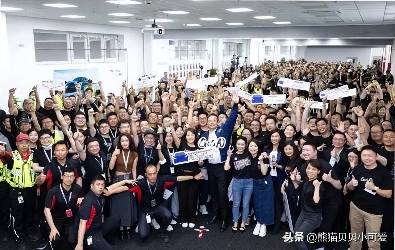 “闪电式”访华44个小时，马斯克重回全球首富宝座，该如何解读？