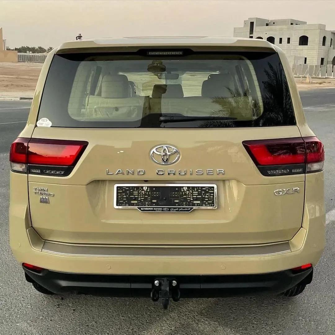 陆巡lc300grsport试驾视频,陆巡lc3003.5tt实测油耗