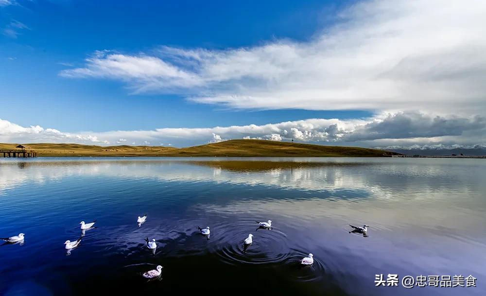日落晚霞映照九曲十八弯,日落黄昏的九曲十八弯