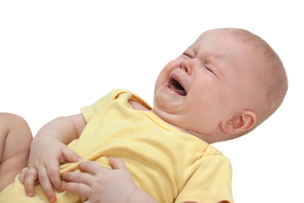 宝宝被吓到后会出现什么症状,宝宝被吓到的症状表现