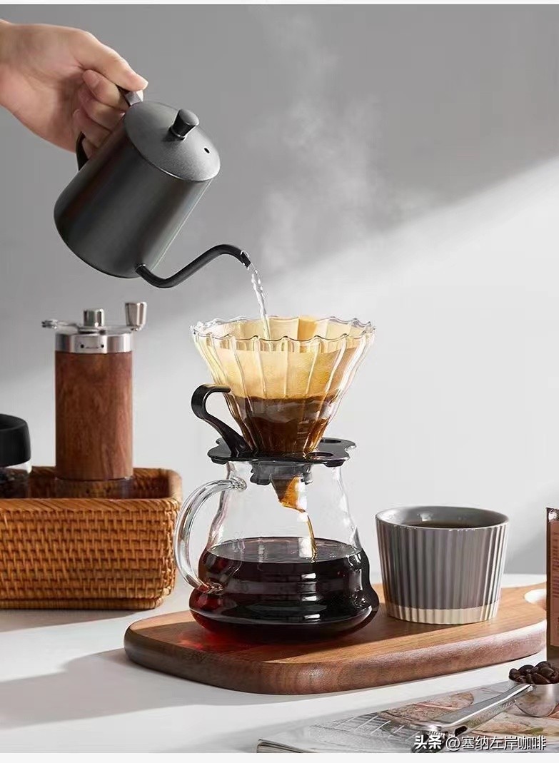 在县城开个咖啡店前景怎么样,县城开咖啡店赚钱吗