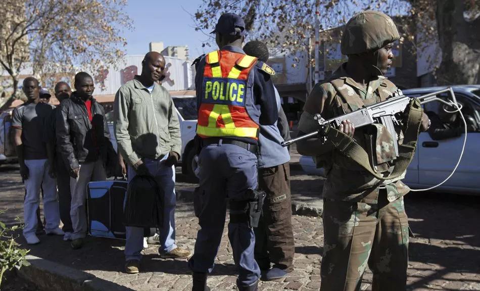 仅凭一己之力，毁掉非洲唯一的发达国家！南非是如何走向衰落的？