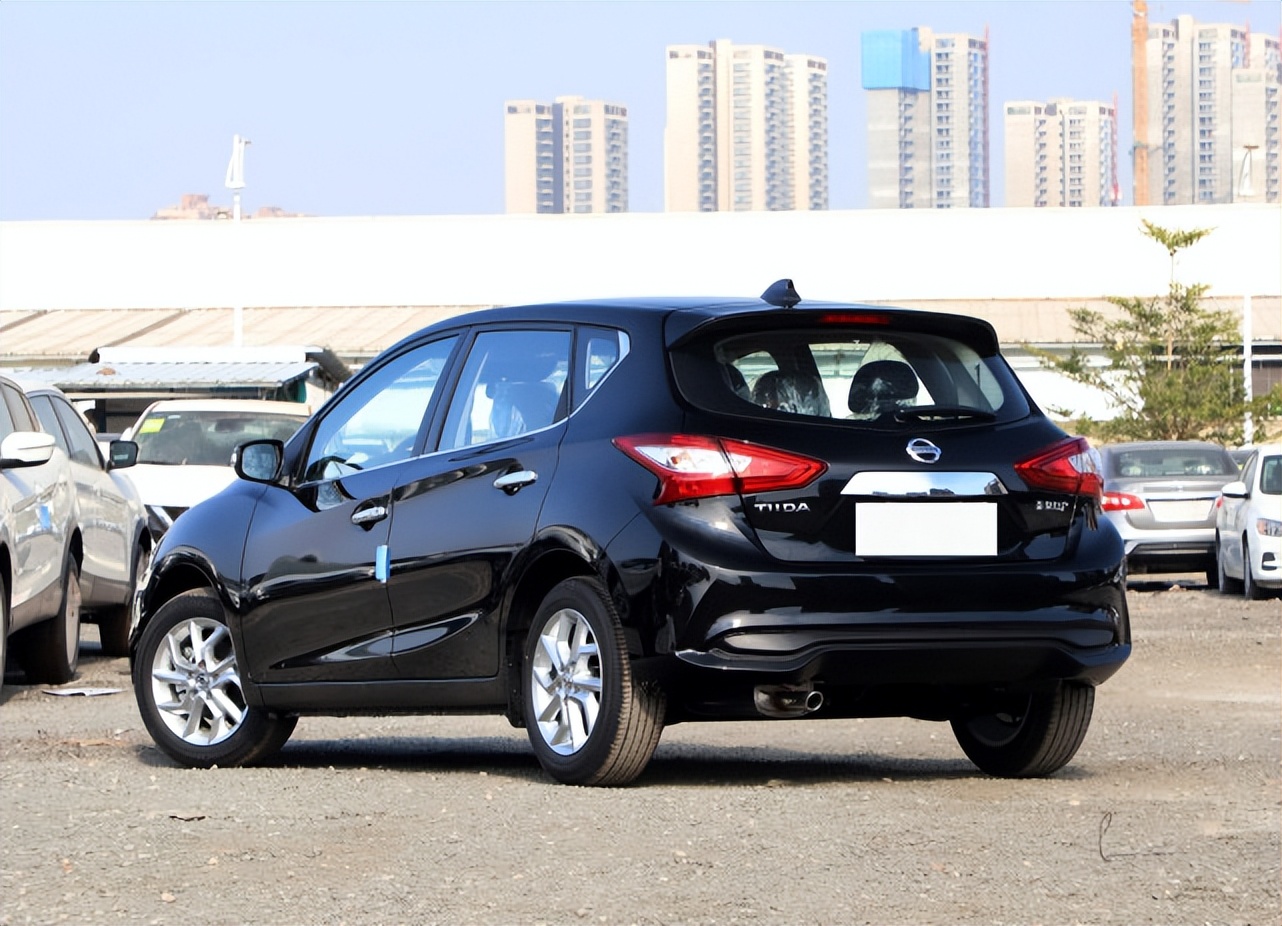 我是四川车主，11.90万拿下骐达TIIDA，直言有话要说