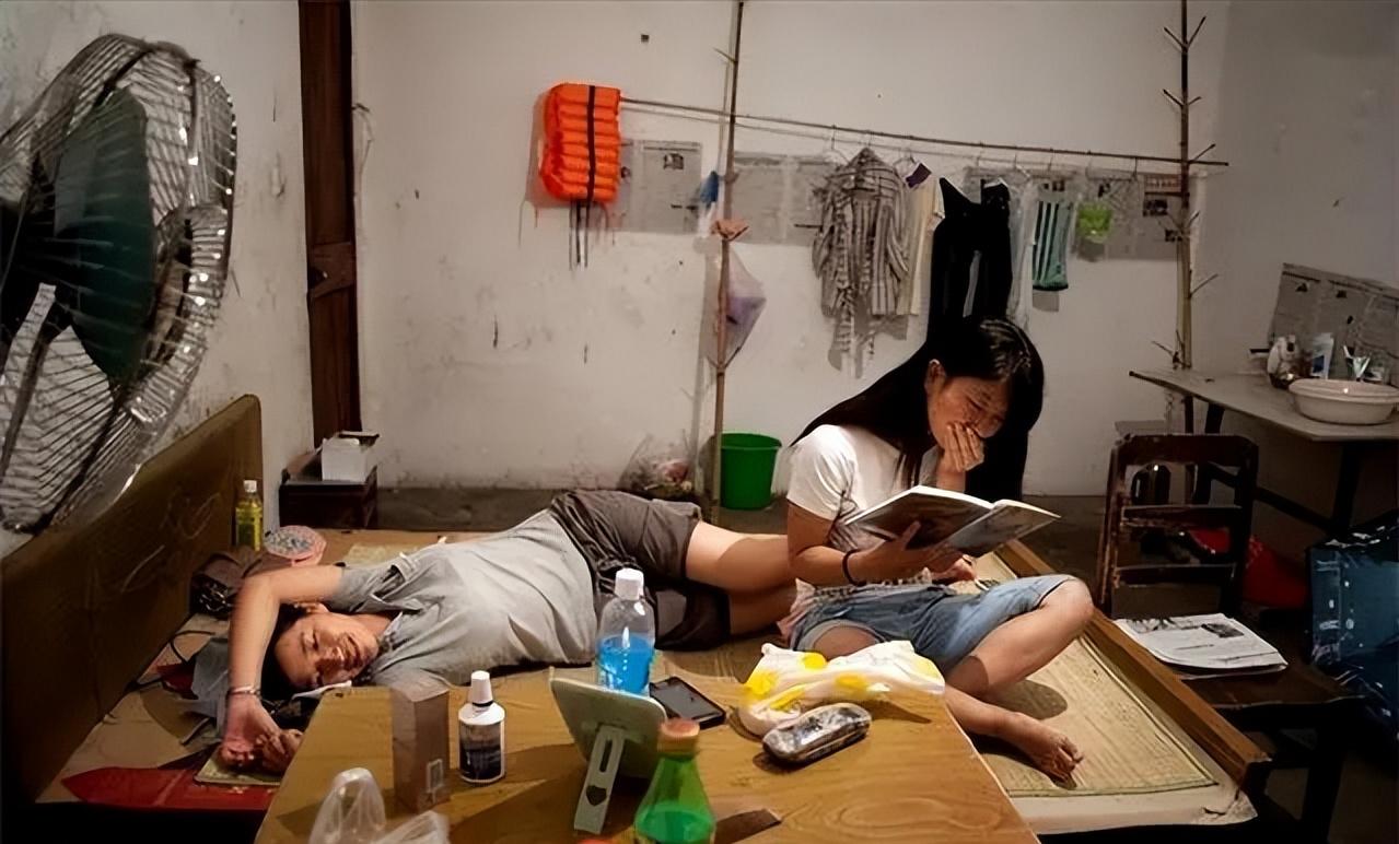 横店群演的悲惨事件,20万横店群演现状美女成群