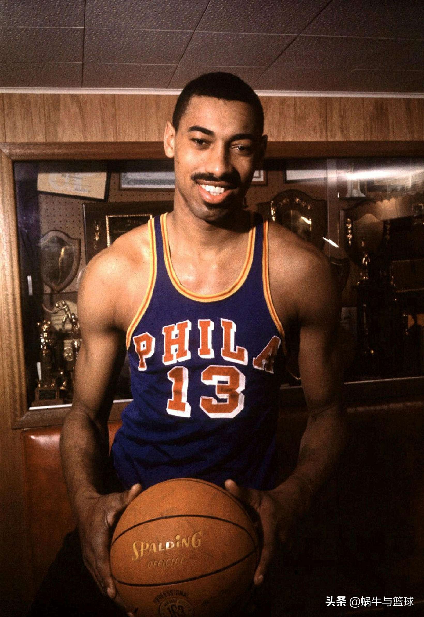 保罗乔治身披13号第一场比赛,乔治13号球衣步行者