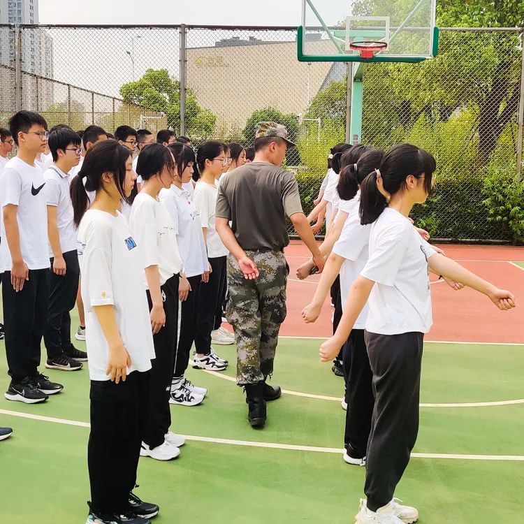 高标准军训,威武霸气的军训