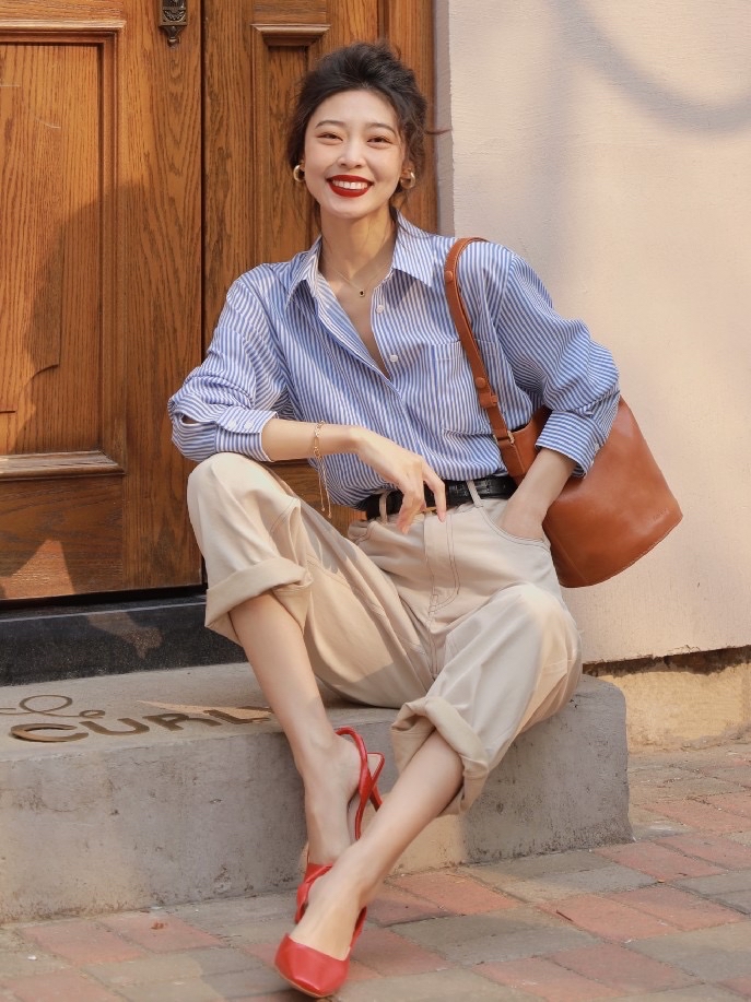 为啥穿牛仔裤看着不显高,为啥穿牛仔好看穿别的不好看