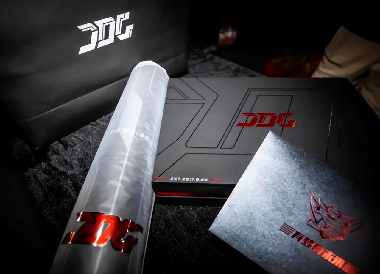 京东充电宝两万毫安测评,京东智能充电宝怎么样啊