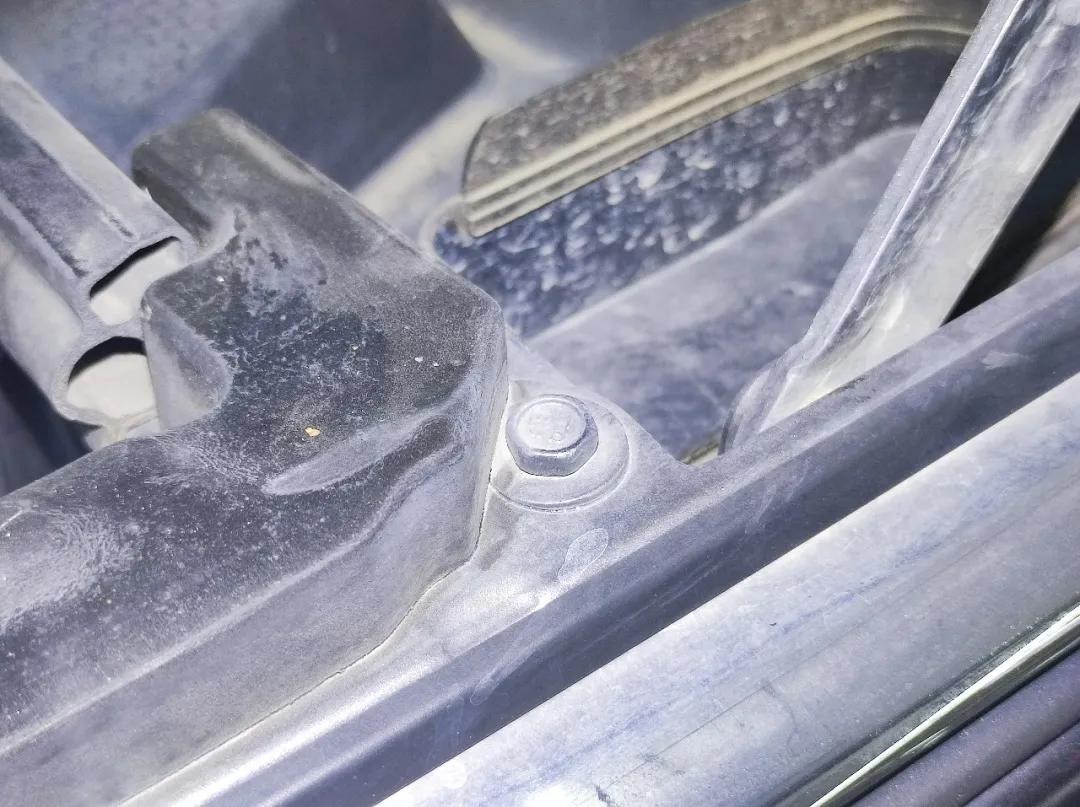 5折聘金淘标致4008，能否唤回爱与浪漫