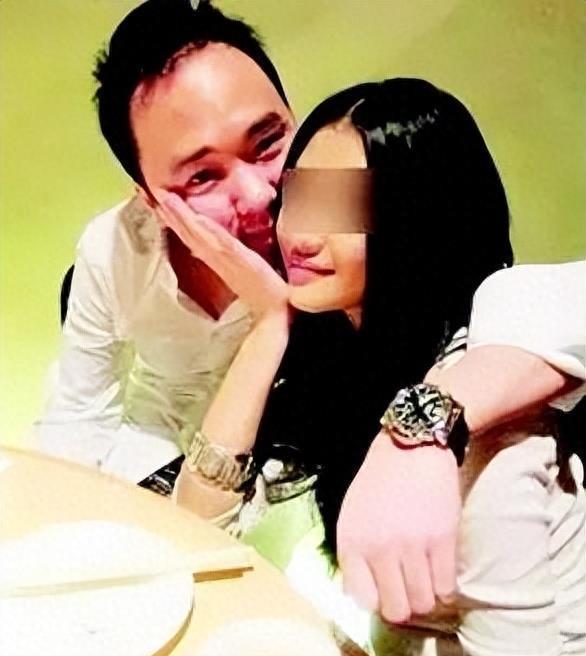 “天下第一淫棍”，玷污60位女艺人被判了29年，入狱后仍飞扬