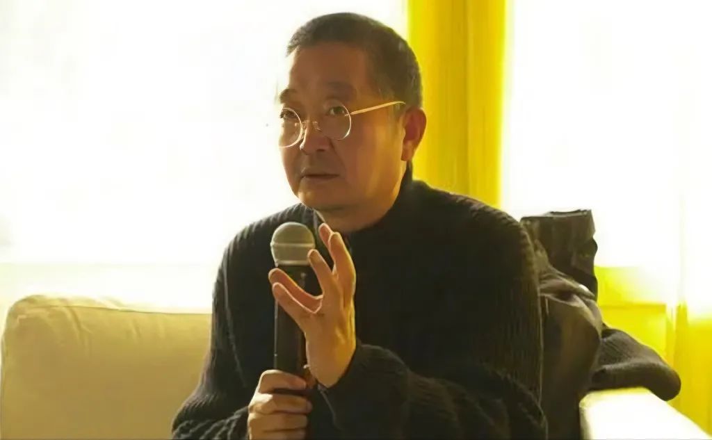 莫言退出小组家族了吗,莫言偶像王朔