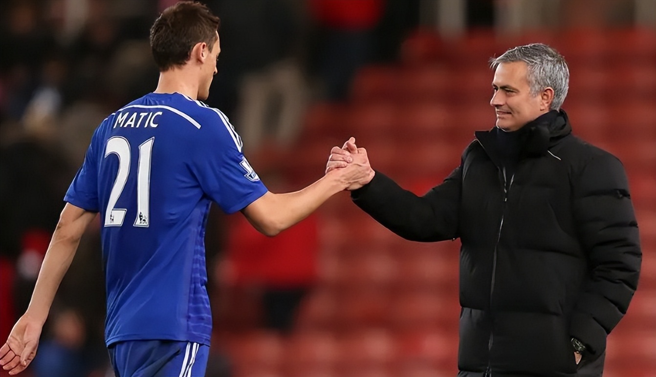 穆里尼奥得到罗纳尔多,穆里尼奥接手纽卡斯尔联