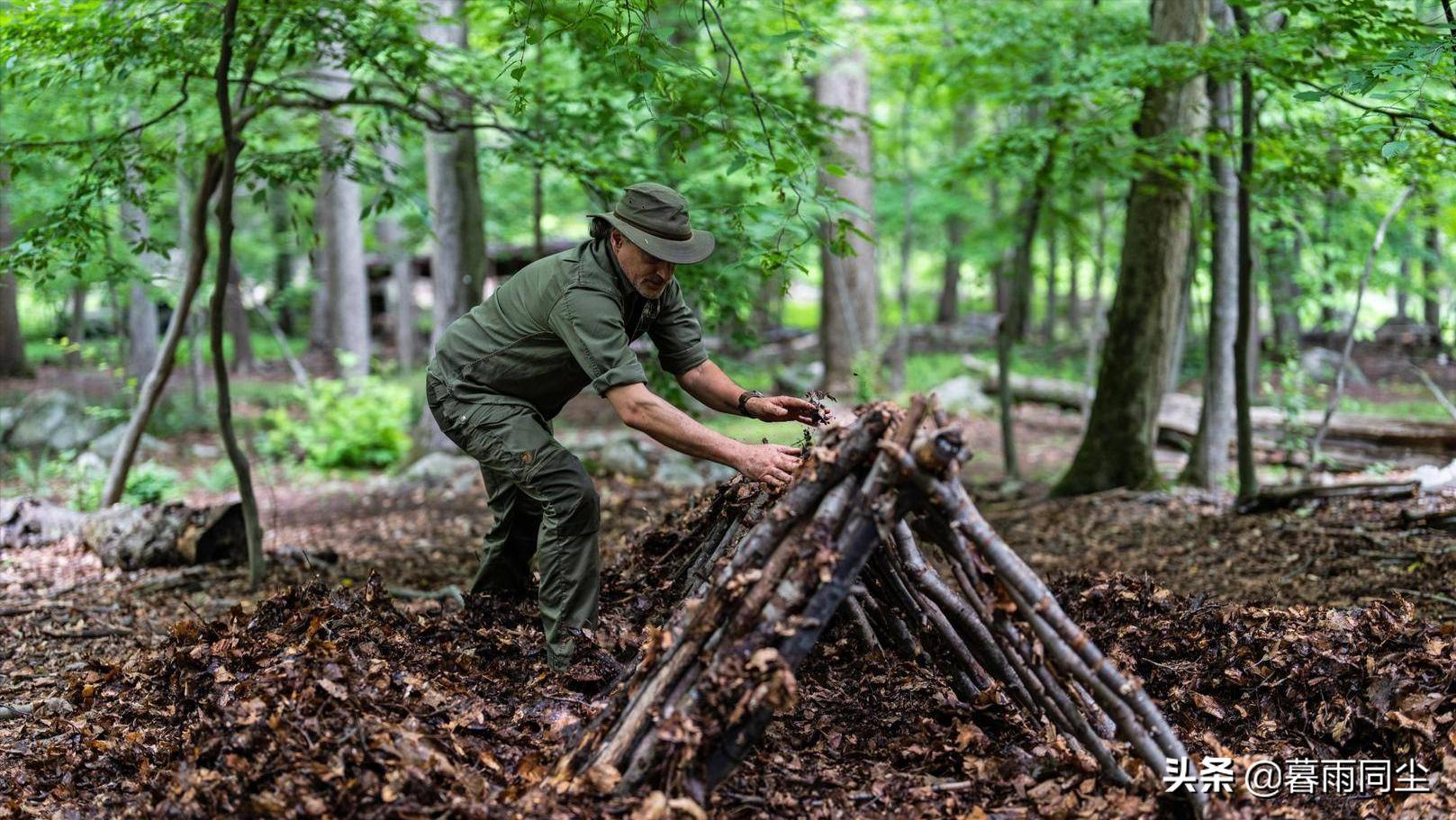 野外求生背包应该装什么,野外生存背包里的装备