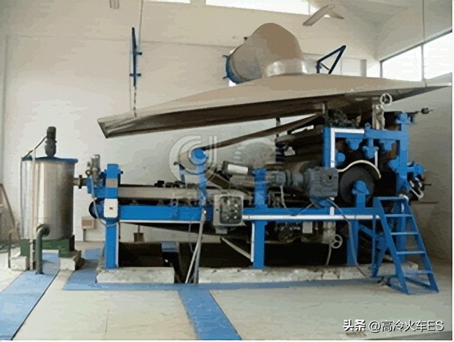 污泥脱水工艺流程视频,梅州陶瓷污泥脱水干化设备