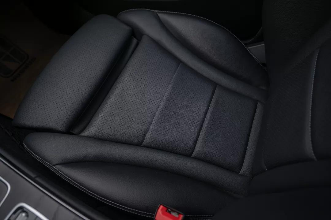 奔驰c200瓦罐6万公里二手价格,奔驰瓦罐c200