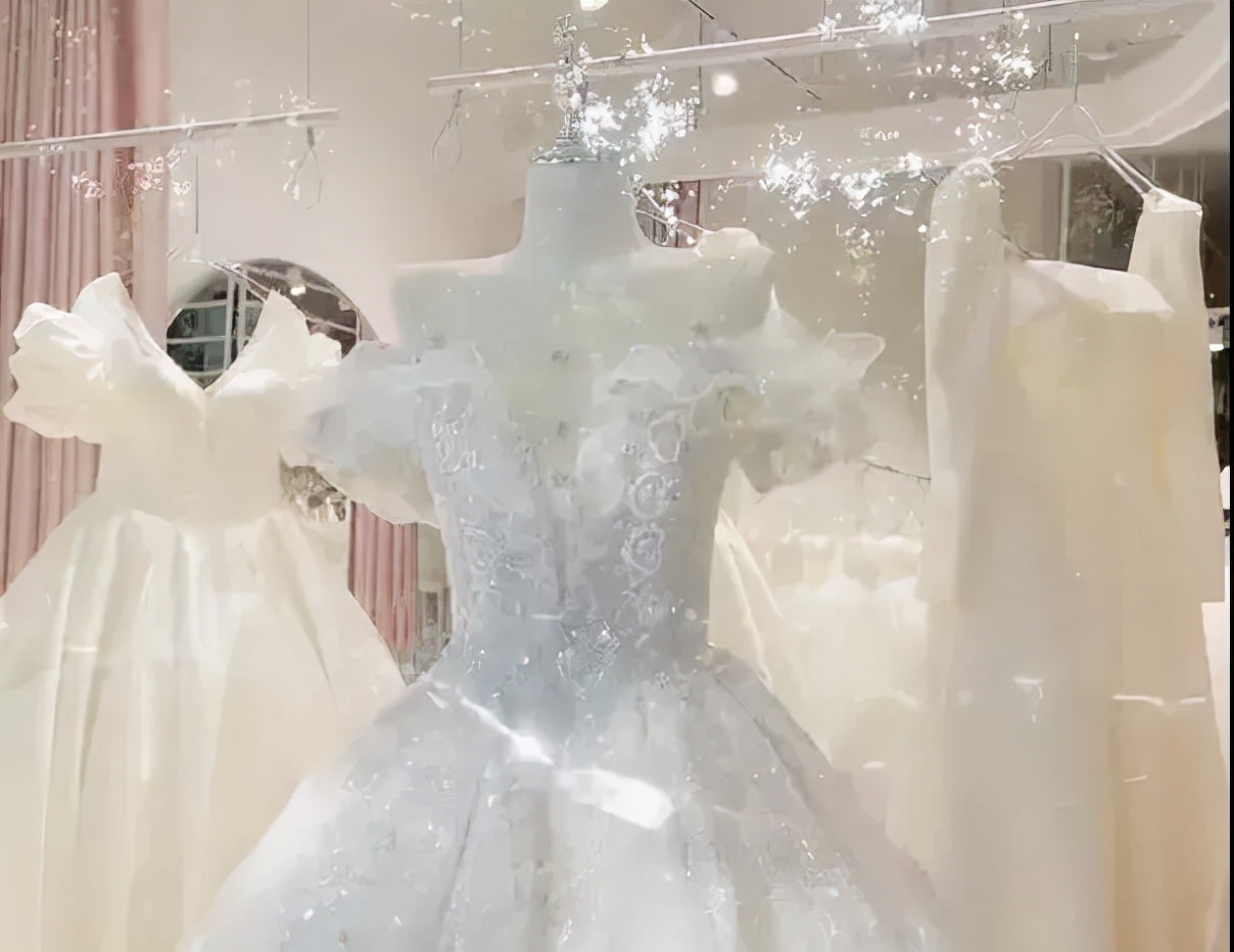 中国东方丝绸市场宜布网辽宁大连现货面料线下服务中心盛大开业