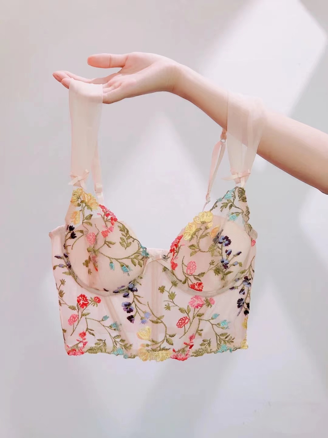 内衣下围太紧怎么选号,内衣下围大怎么调整