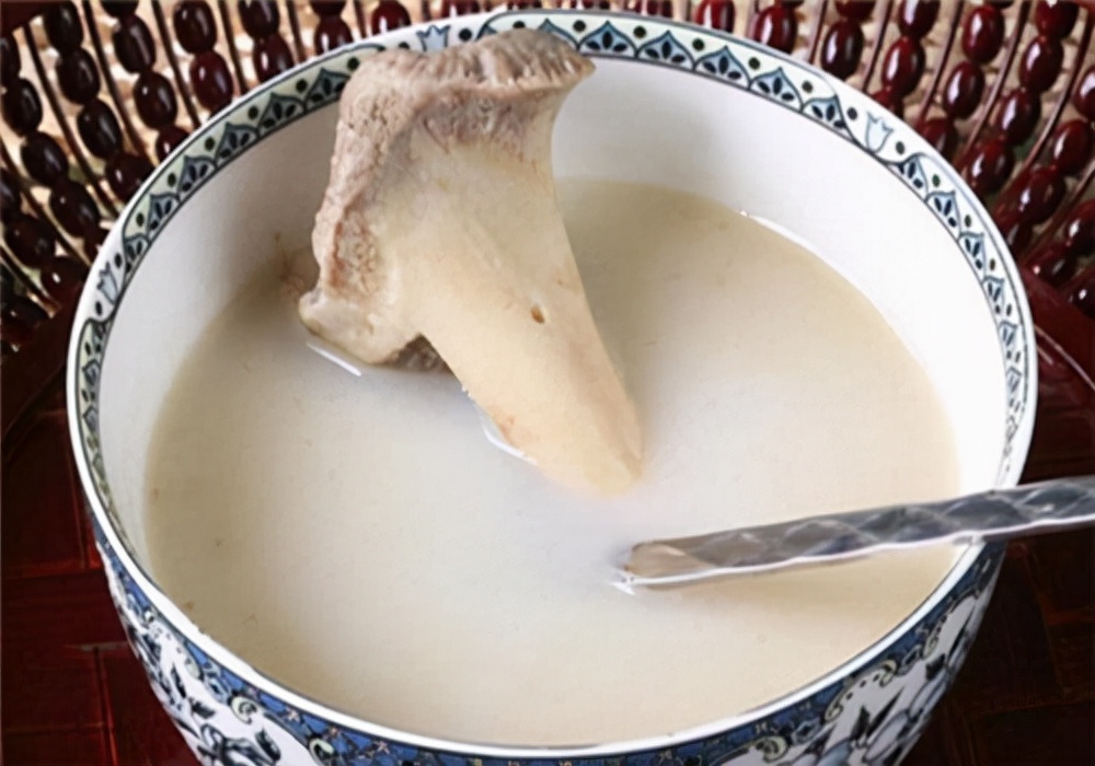 小狗伤口怎么处理用什么药膏,小狗伤口化脓用双氧水处理几次