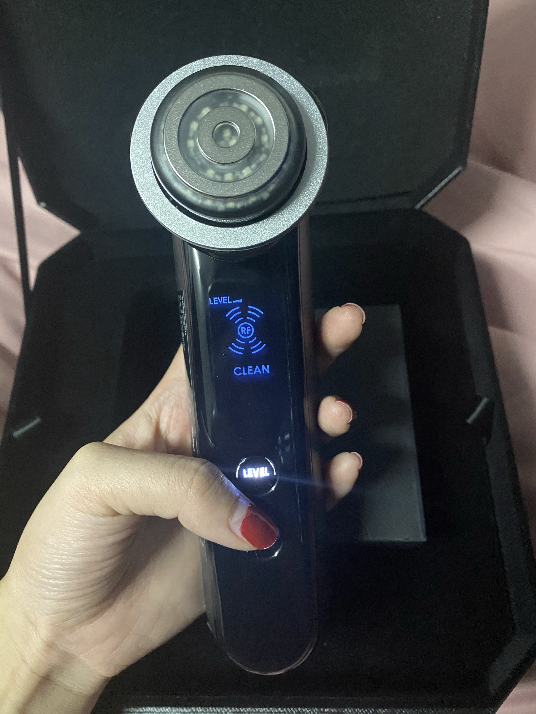 雅萌pro美容仪正确使用方法,雅萌射频美容仪到底有没有用