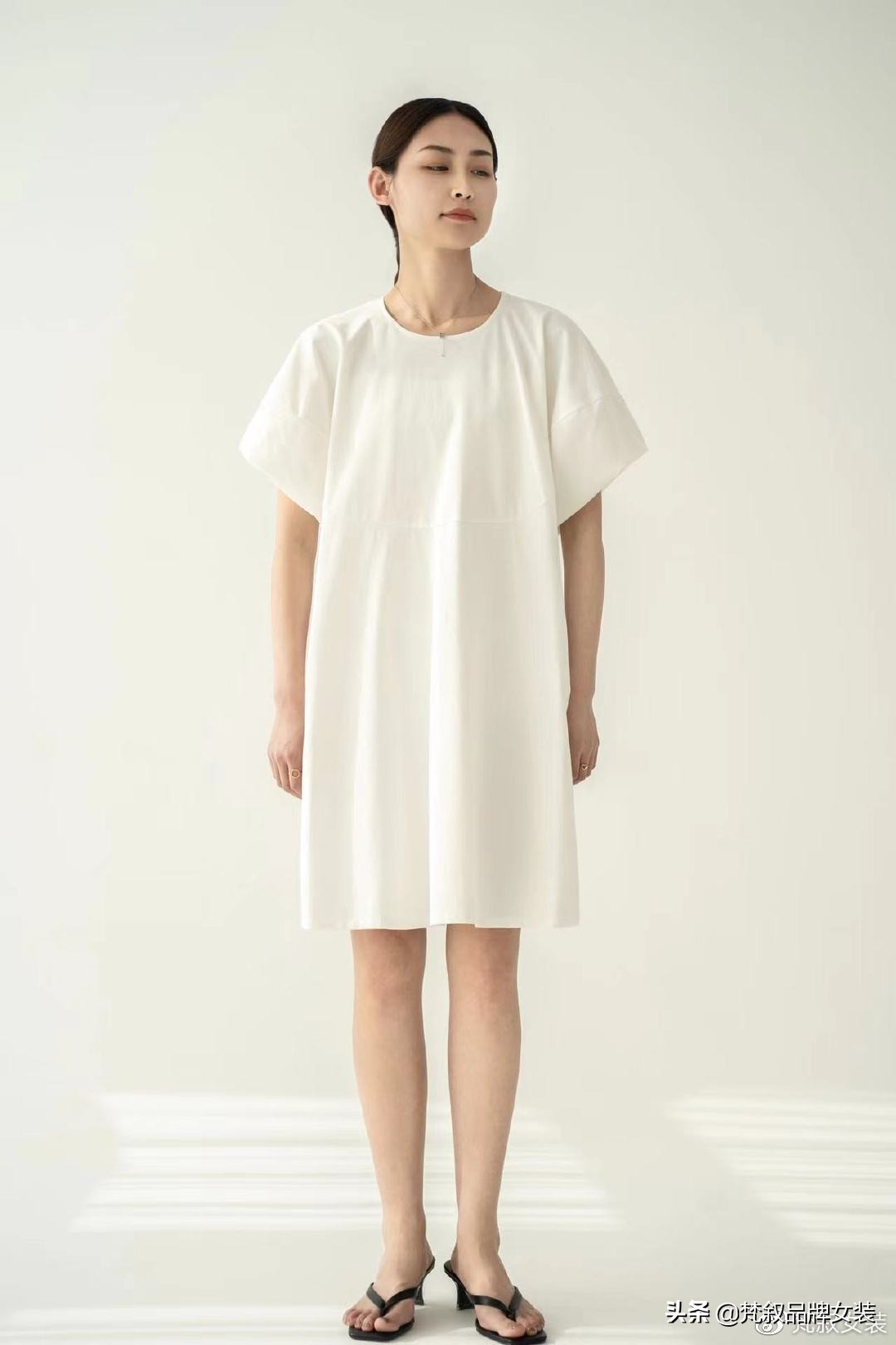 梵叙女装卫衣,阜新梵叙品牌女装集合店