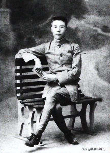 1927年蒋介石与李宗仁暗中过招，两个北伐名将，成了他们的牺牲品