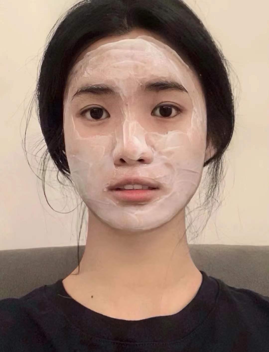 关于睡眠面膜你要知道的3个“雷区”,厚敷效果好,敷完不清洗