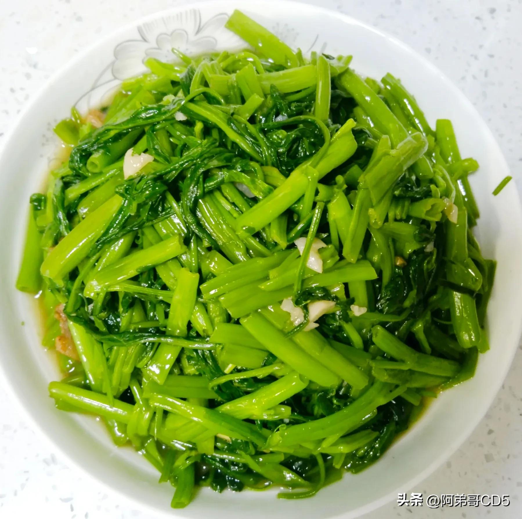 挑战365道不重样家常菜香菜拌牛肉,家常菜100道简单炒菜不重样9宫格