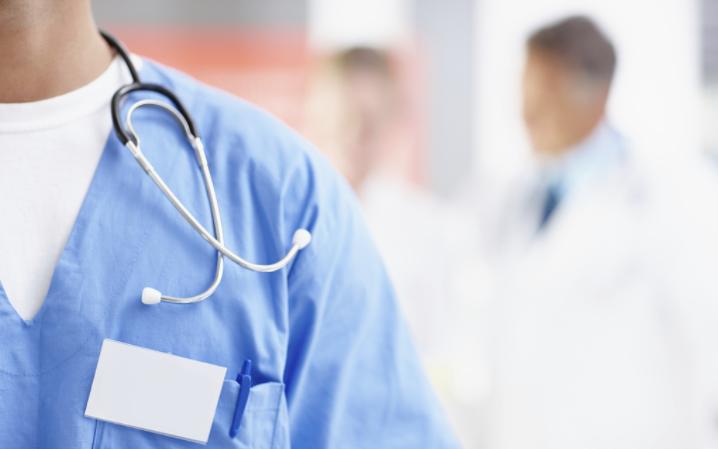 女性肛周瘙痒是癌吗,肛周瘙痒是直肠癌吗