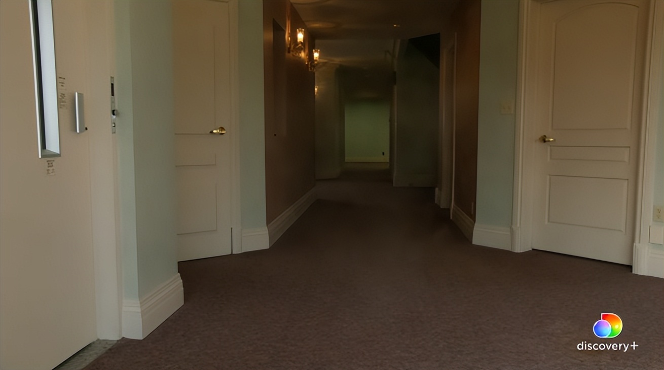 狠人！多伦多四口之家$60万买下殡仪馆，已经入住一年