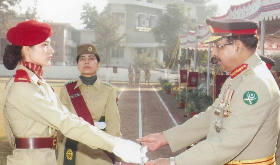 巴铁是巴基斯坦还是巴勒斯坦,巴基斯坦和巴铁是一个地方吗