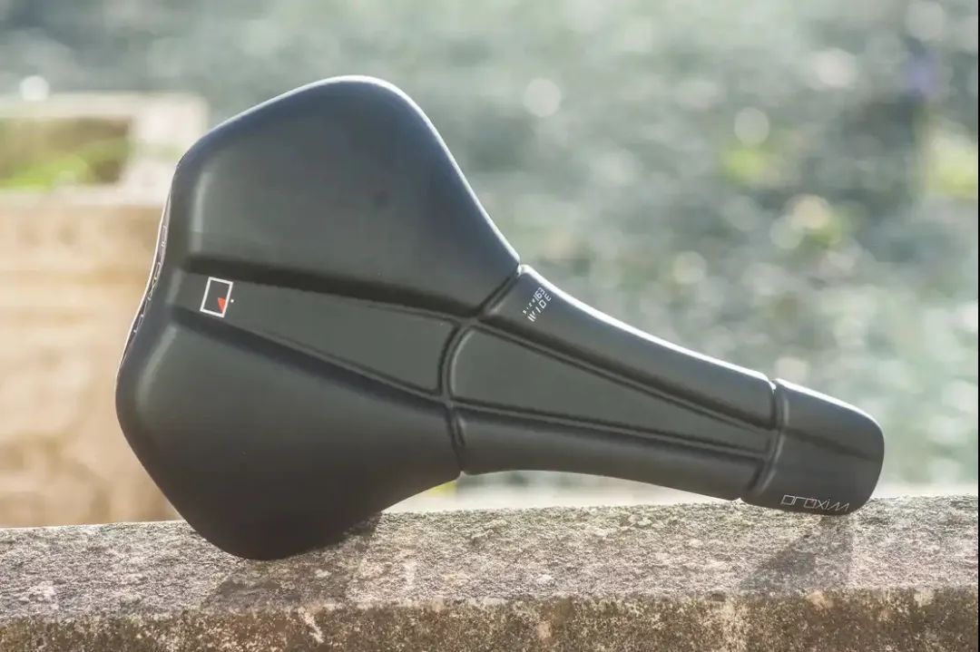 怎么选择自行车坐垫,自行车坐垫哪种比较好一点