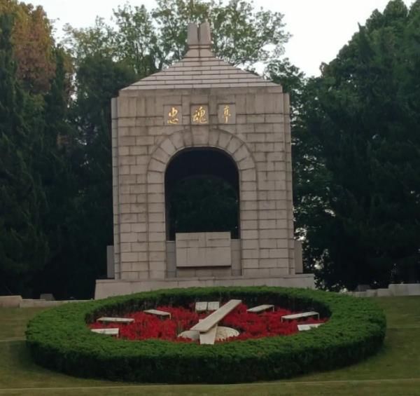 雨花台风景区附近景点,南京雨花台风景区四月值得看的