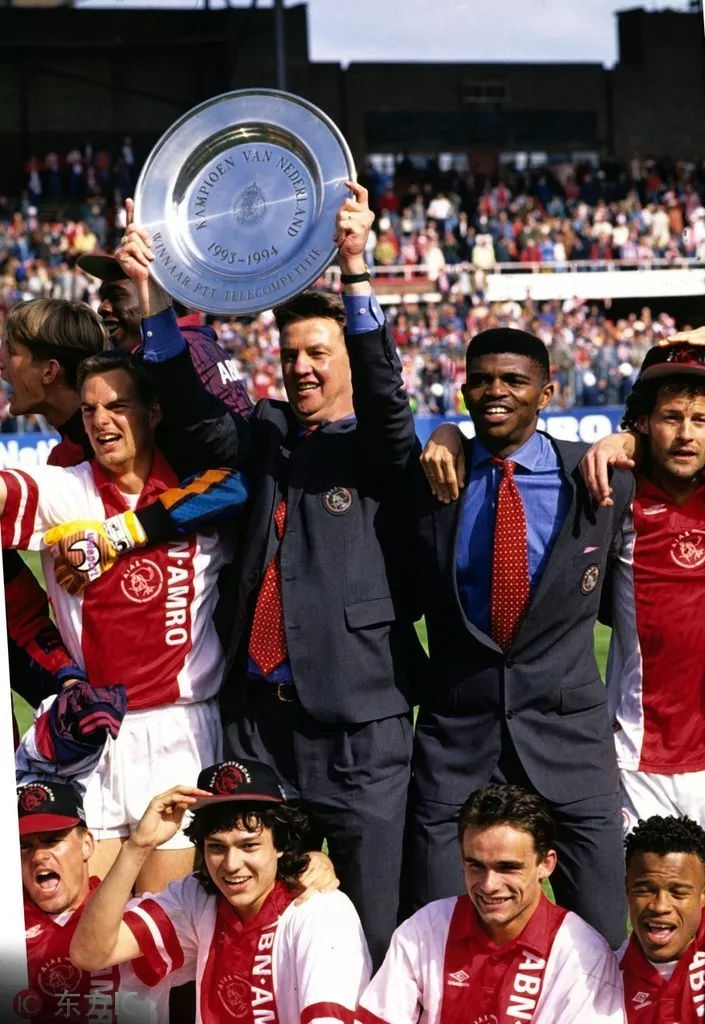 梅西嘲讽范加尔超燃剪辑,梅西怼范加尔