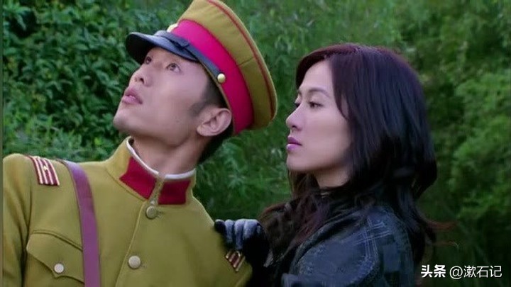 整容脸又来祸害军旅剧？蛇精脸、大浓妆，求你们别再*辱侮**战士了