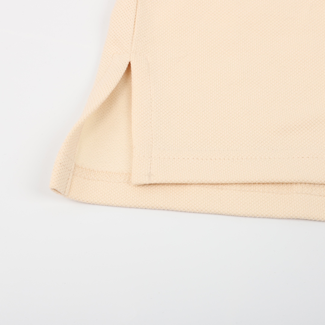 gucci腰带印花短袖 (gucci布贴刺绣提花字母短袖t恤)