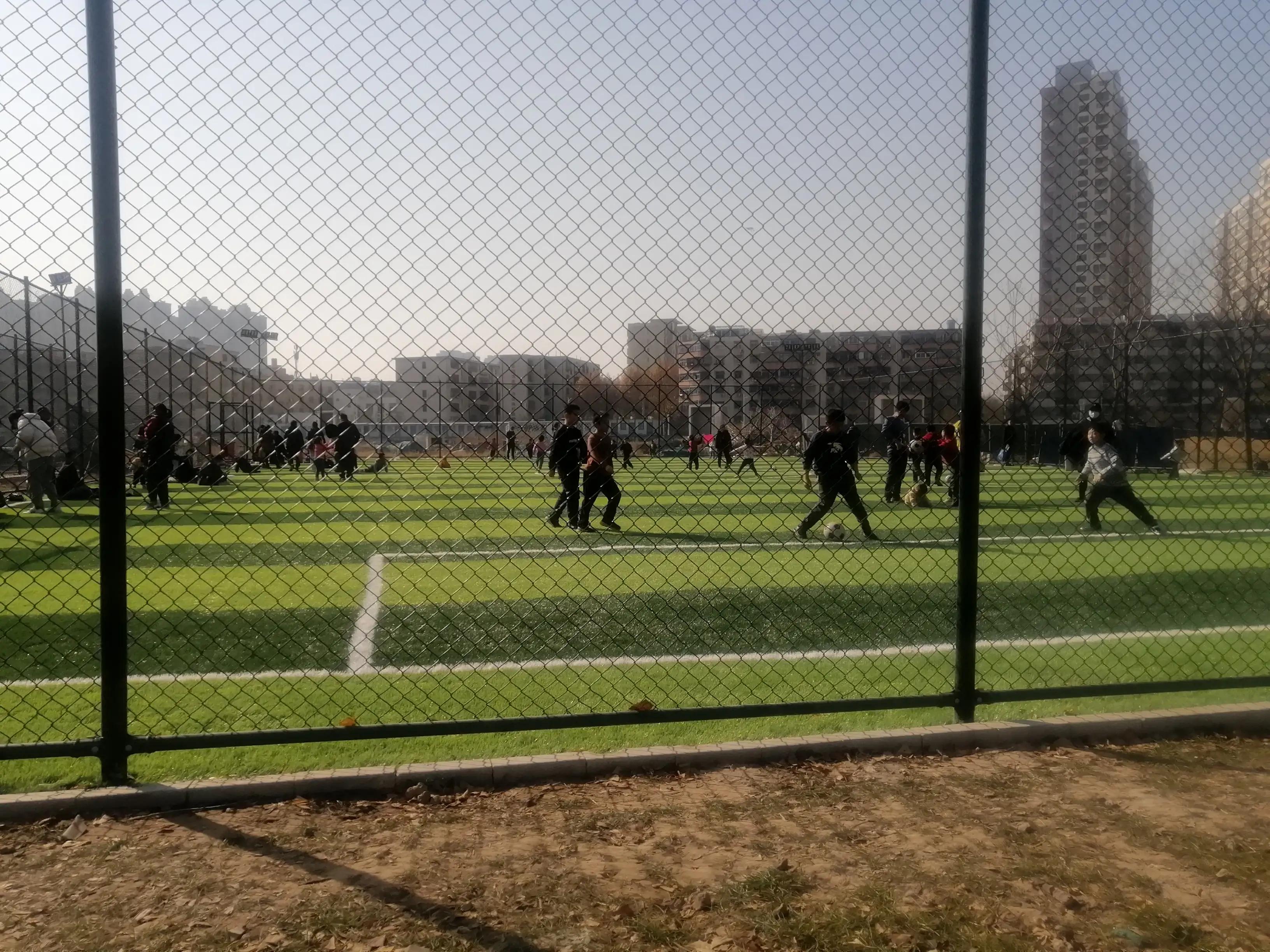 郑州青少年公园地下停车场,郑州青少年公园篮球场