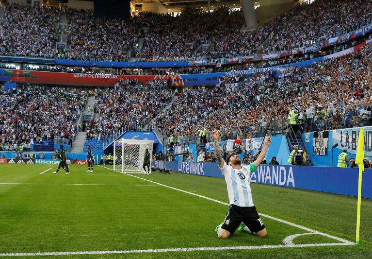 梅西第七次荣膺世界足球先生,梅西第7次荣获世界足球先生