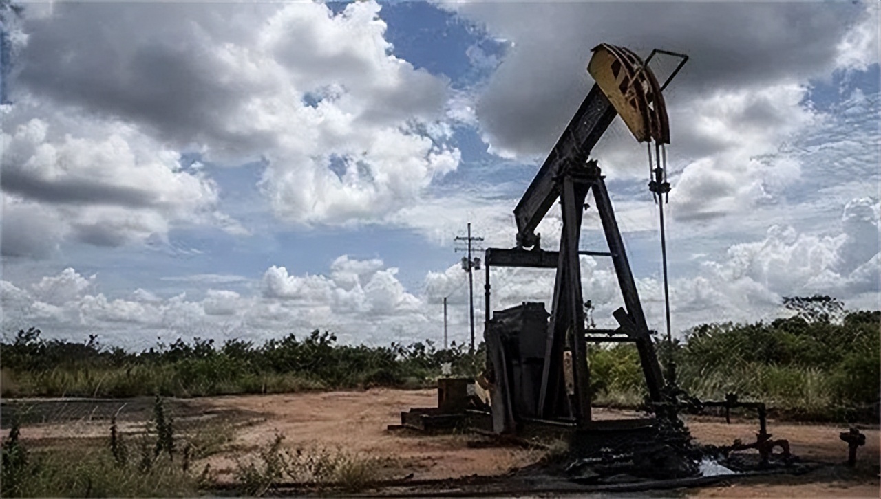 委内瑞拉用岛还债是真的吗,穷的叮当响还负债