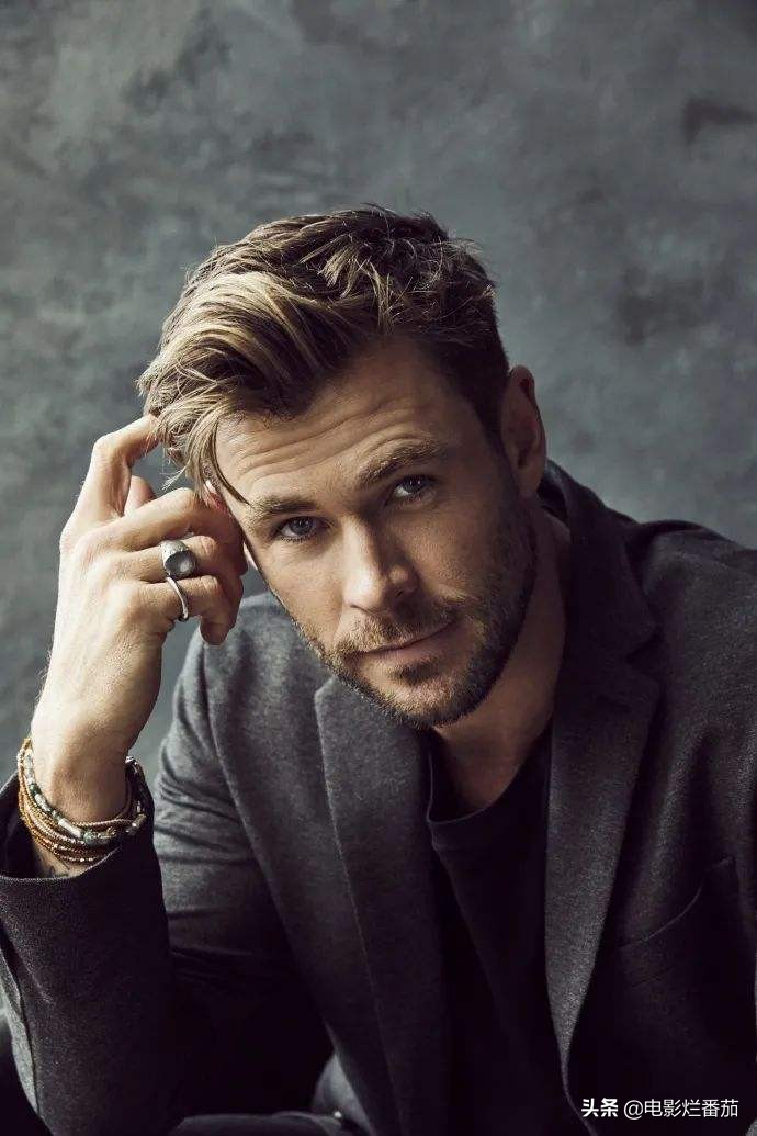 全球最帅100张面孔肖战,全球最帅十大面孔肖战