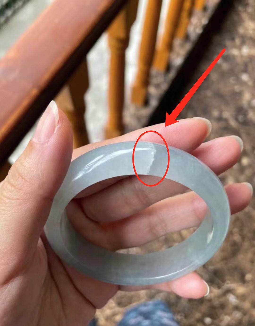 直播间翡翠知识科普,翡翠直播间效果与实物差距大原因