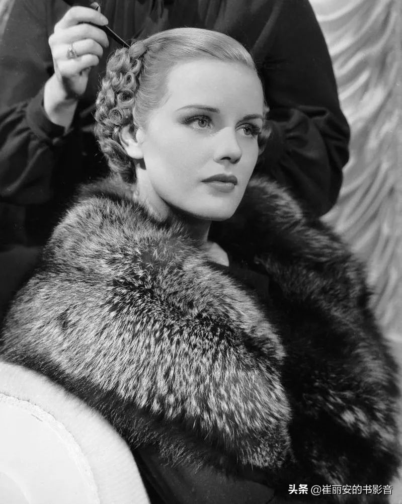 从耀眼的好莱坞影星，到遭受凌辱的“疯婆子”，她被亲妈毁了一生