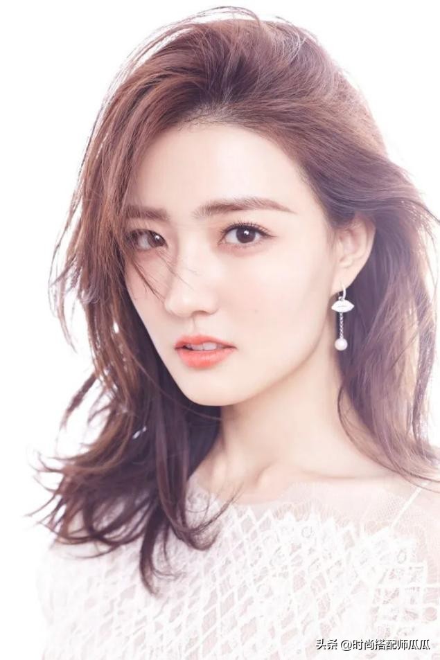 韩式齐肩烫发显脸小,发量多适合的烫发齐肩显脸小