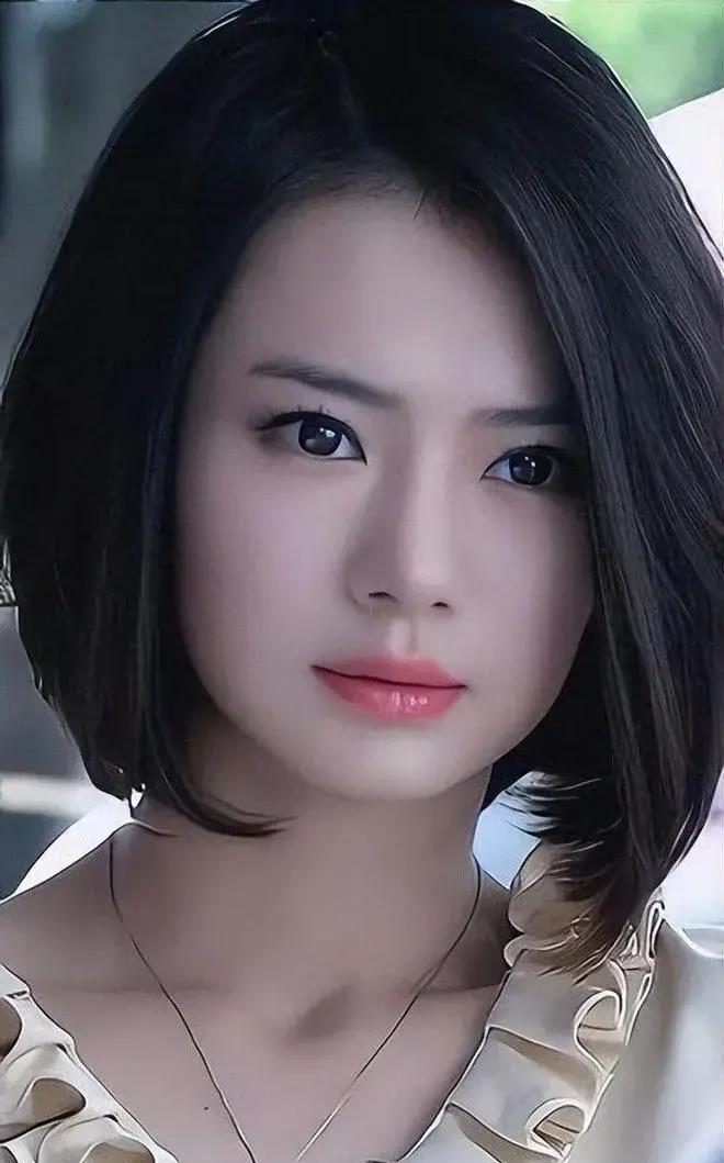 女明星老态素颜高清镜头,荧幕上看起来瘦的女明星