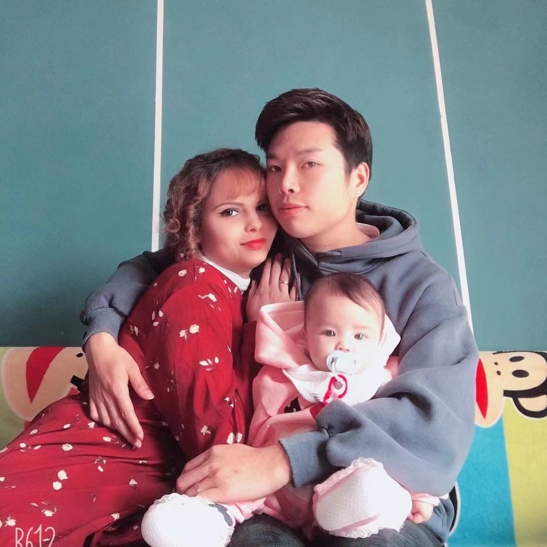 外国人看村超足球贵州,老外看贵州村超联赛足球