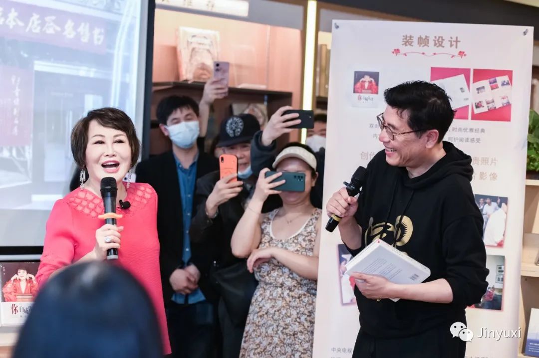 时隔三十年，我重回三联书店